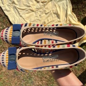 Salvatore Ferragamo Vara woven ballerinas size 8.5